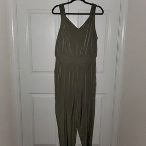 Plus size Green Jumpsuit/Romper